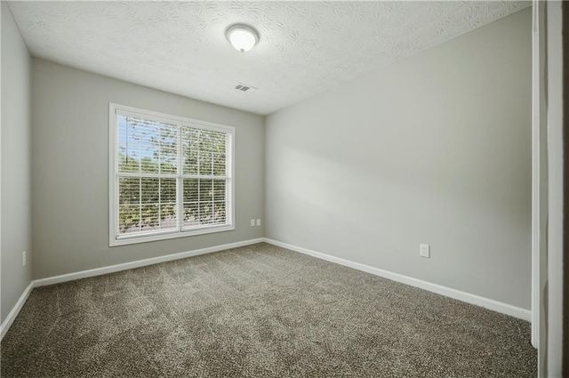 2625 Lindsey Oak Lane, Lawrenceville, GA 30044