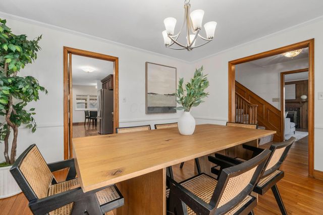 2731 E Broad Street, Columbus, OH 43209