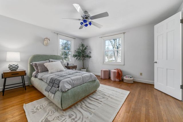 2731 E Broad Street, Columbus, OH 43209