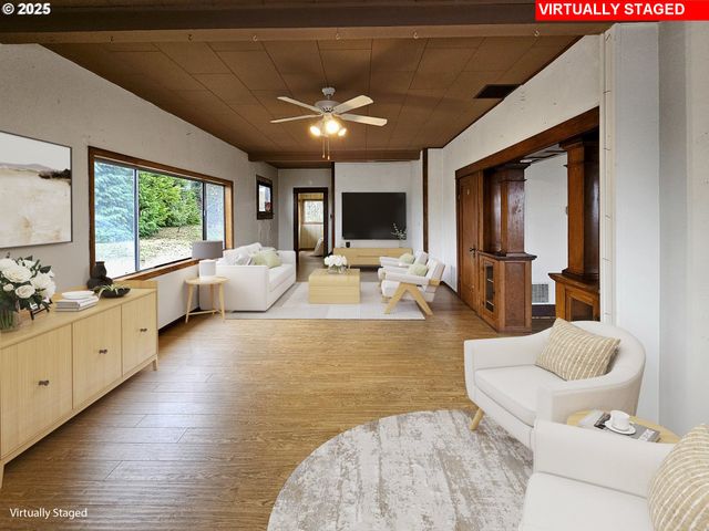 32373 JP WEST Rd, Scappoose, OR 97056