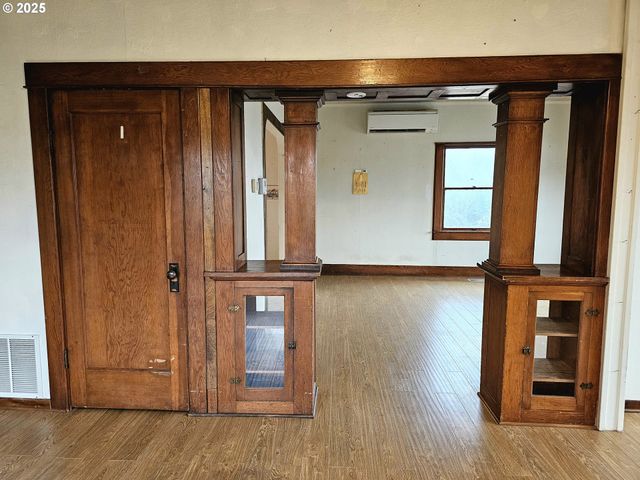 32373 JP WEST Rd, Scappoose, OR 97056