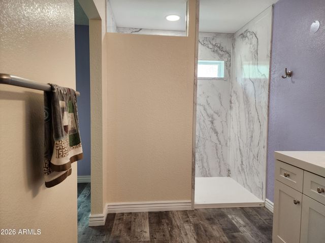 8708 W RUTH Avenue, Peoria, AZ 85345