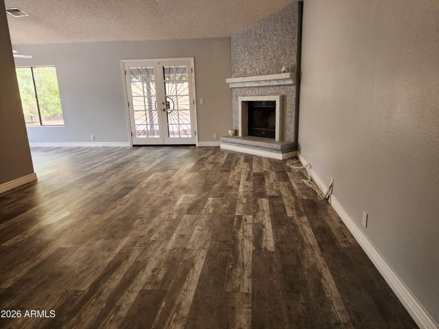 8708 W RUTH Avenue, Peoria, AZ 85345