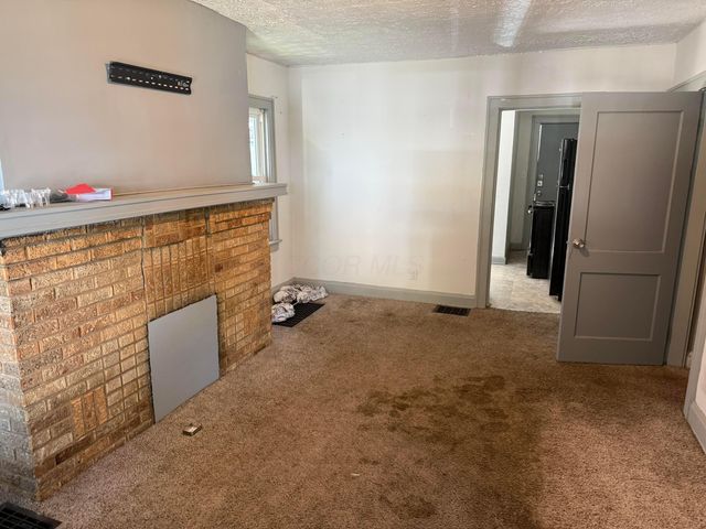 453 Catherine Street, Columbus, OH 43223