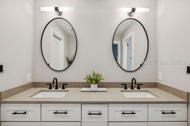 17 Gunnery Ln, Hilton Head Island, SC 29928