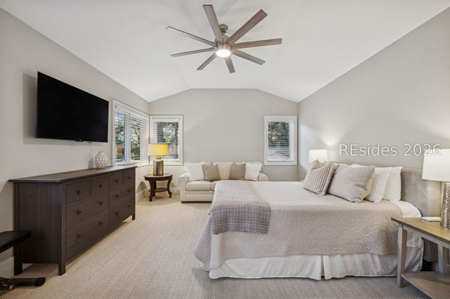 17 Gunnery Ln, Hilton Head Island, SC 29928