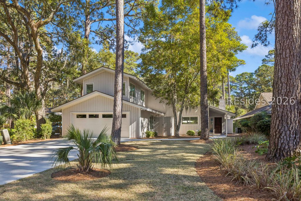 17 Gunnery Ln, Hilton Head Island, SC 29928