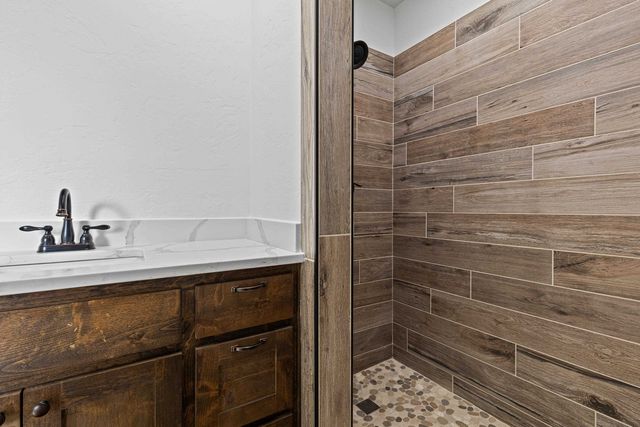3198 N FARM TO MARKET RD 1002 N, Winnsboro, TX 75494
