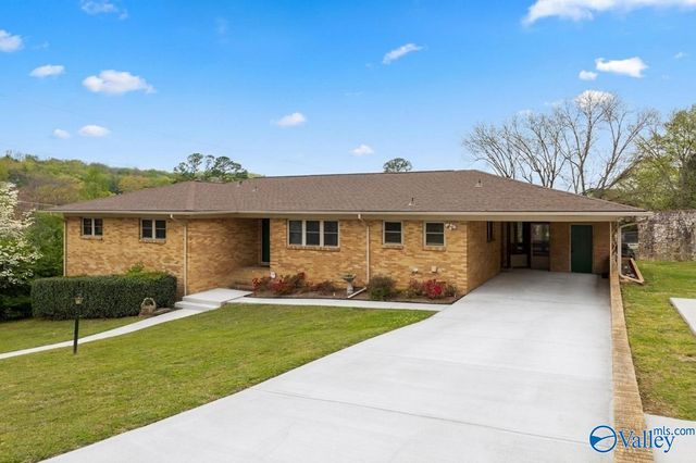 1400 Darnell Street, Huntsville, AL 35801
