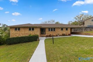 1400 Darnell Street, Huntsville, AL 35801