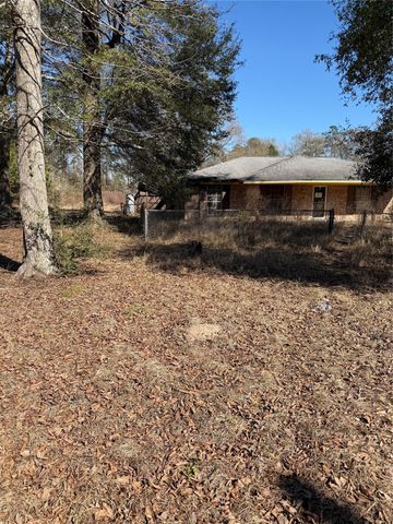 274 County Road 3375, Cleveland, TX 77327
