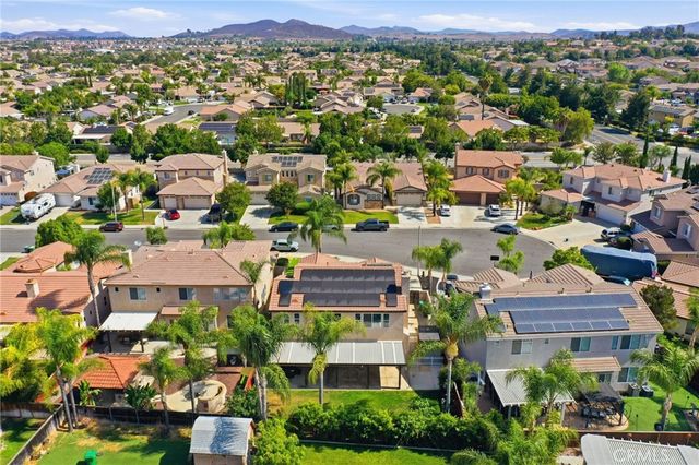 31965 Eureka Circle, Winchester, CA 92596
