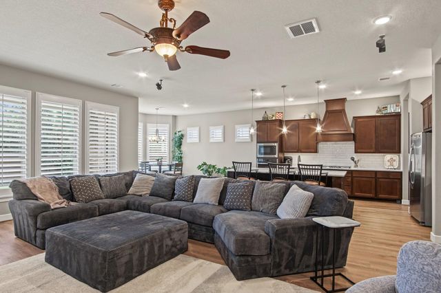 114 S Wild Petunia Trail, Montgomery, TX 77316