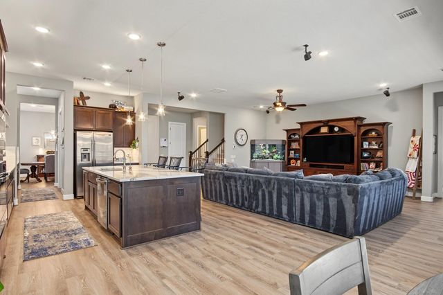 114 S Wild Petunia Trail, Montgomery, TX 77316