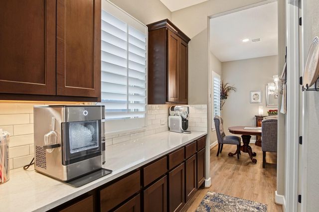 114 S Wild Petunia Trail, Montgomery, TX 77316