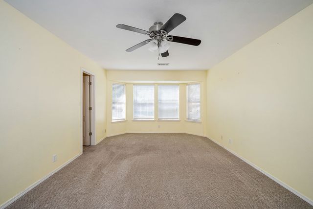 19638 E 38th Place S, Broken Arrow, OK 74014