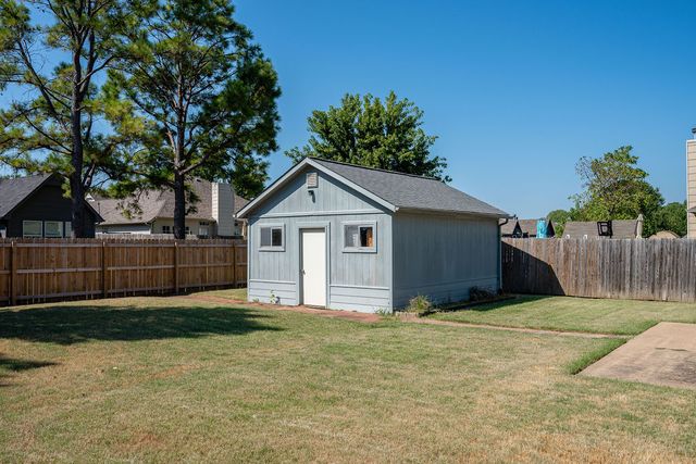 19638 E 38th Place S, Broken Arrow, OK 74014