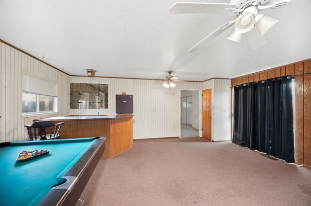 1244 W J St, Oakdale, CA 95361