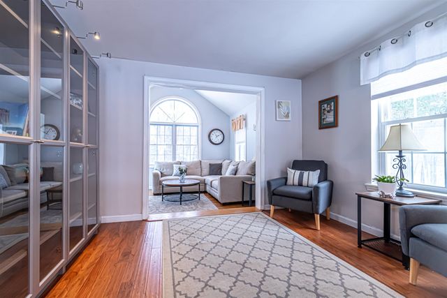 1 Whitewood Lane, Merrimack, NH 03054