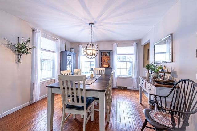 1 Whitewood Lane, Merrimack, NH 03054