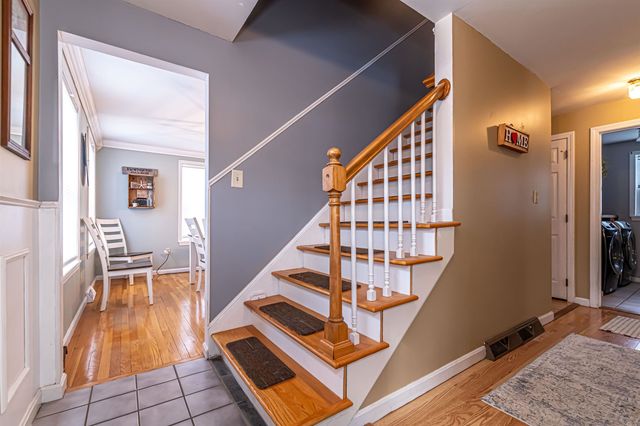 1 Whitewood Lane, Merrimack, NH 03054