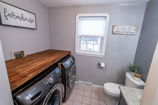 1 Whitewood Lane, Merrimack, NH 03054