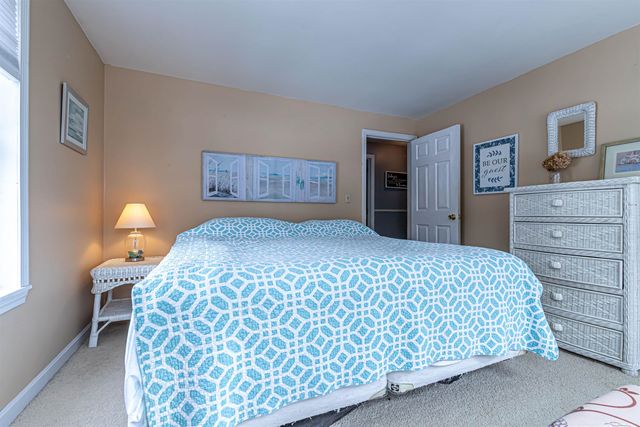 1 Whitewood Lane, Merrimack, NH 03054