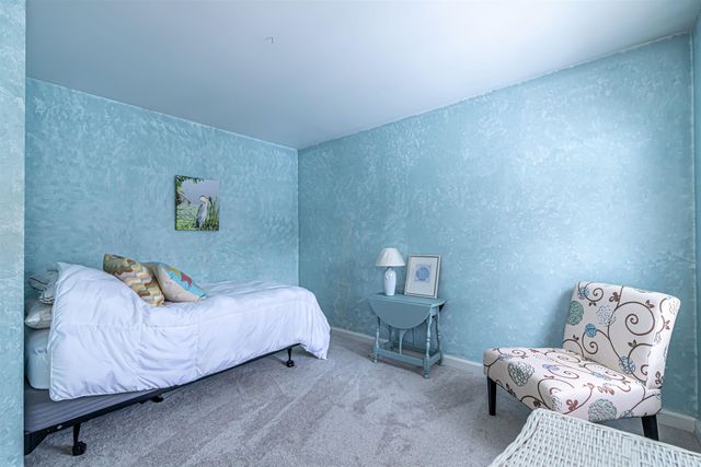 1 Whitewood Lane, Merrimack, NH 03054