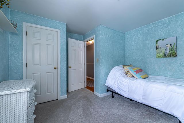 1 Whitewood Lane, Merrimack, NH 03054