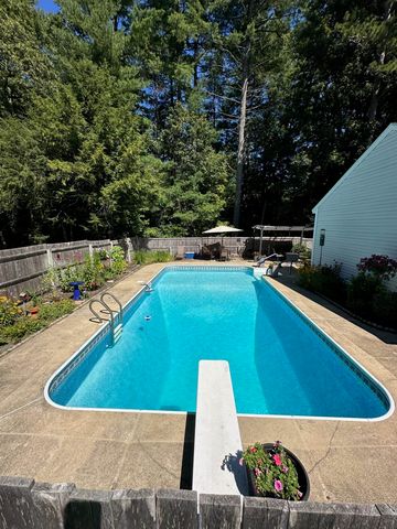 1 Whitewood Lane, Merrimack, NH 03054