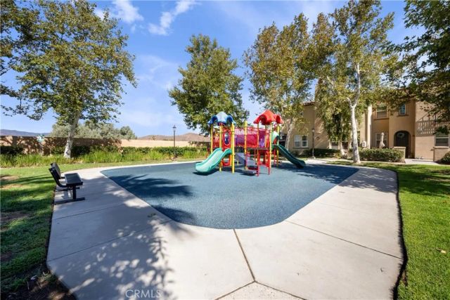 1800 E Lakeshore Drive 510, Lake Elsinore, CA 92530