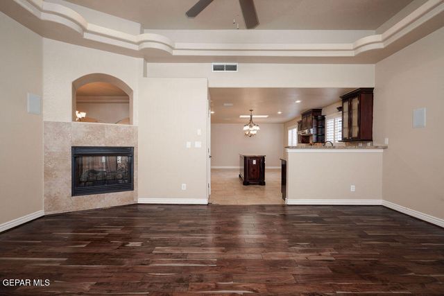 1243 FRANKLIN PERCH Place, El Paso, TX 79912