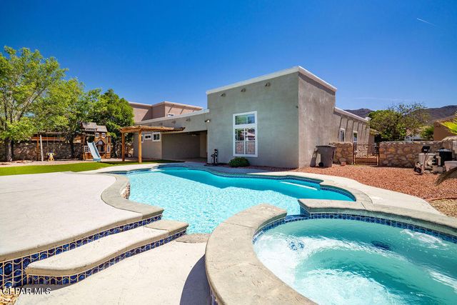 1243 FRANKLIN PERCH Place, El Paso, TX 79912