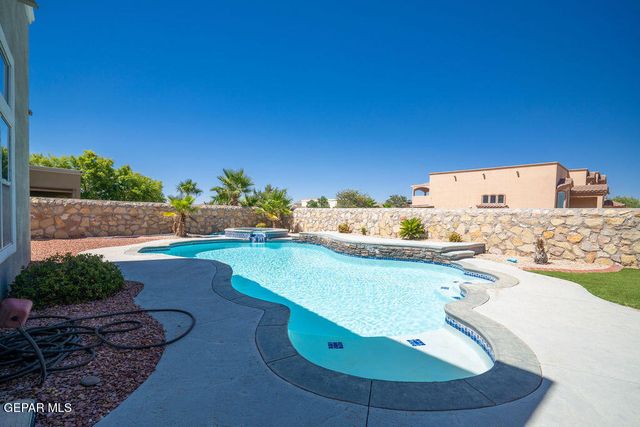 1243 FRANKLIN PERCH Place, El Paso, TX 79912