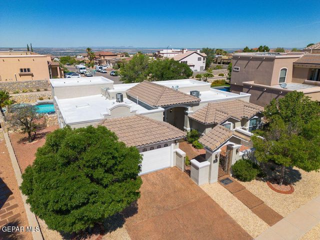 1243 FRANKLIN PERCH Place, El Paso, TX 79912