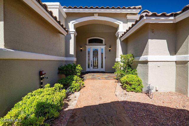 1243 FRANKLIN PERCH Place, El Paso, TX 79912