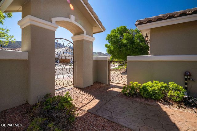 1243 FRANKLIN PERCH Place, El Paso, TX 79912