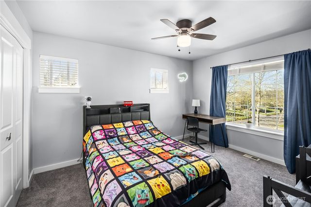 4915 Bering Street NW, Gig Harbor, WA 98332