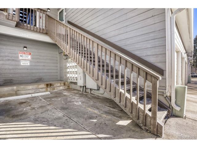 12404 E Tennessee Cir F, Aurora, CO 80012