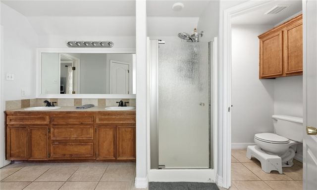 2538 BEVECREST Dr, Corpus Christi, TX 78415