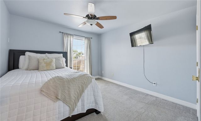 2538 BEVECREST Dr, Corpus Christi, TX 78415