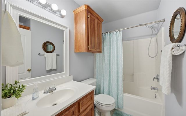 2538 BEVECREST Dr, Corpus Christi, TX 78415