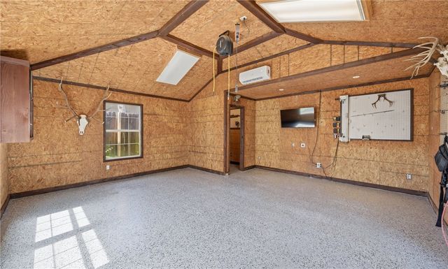 2538 BEVECREST Dr, Corpus Christi, TX 78415