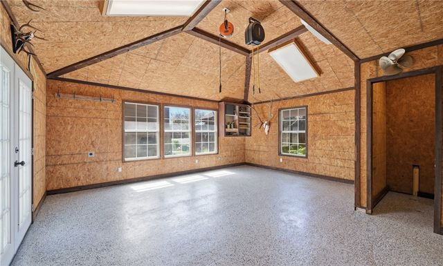 2538 BEVECREST Dr, Corpus Christi, TX 78415