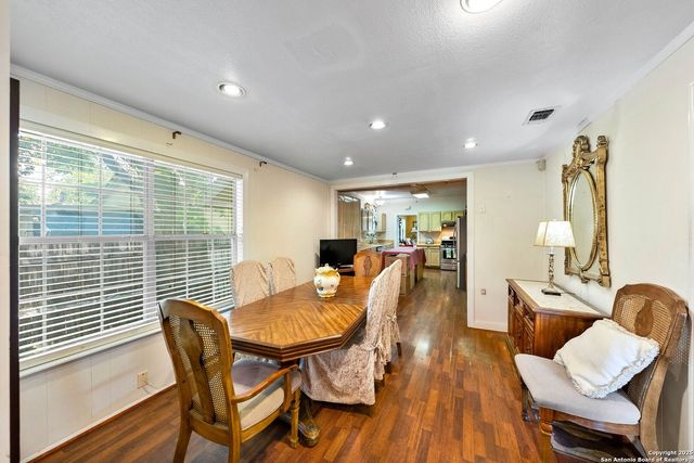112 Barrett Place, San Antonio, TX 78225