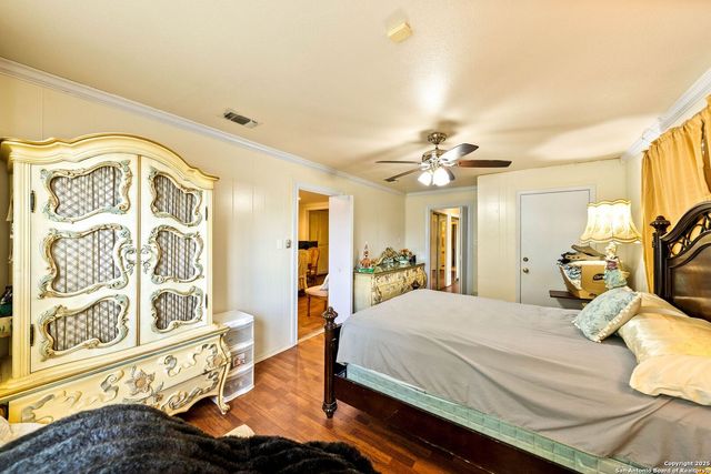 112 Barrett Place, San Antonio, TX 78225
