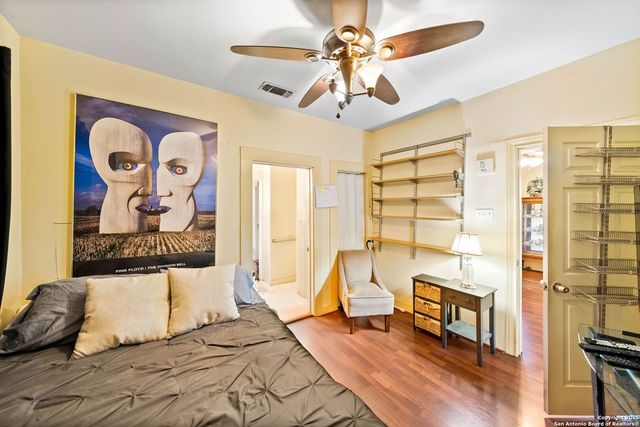 112 Barrett Place, San Antonio, TX 78225