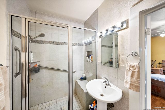 112 Barrett Place, San Antonio, TX 78225