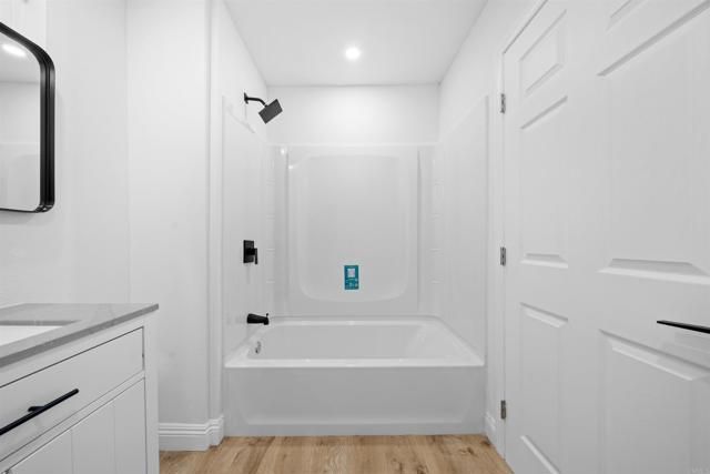 8968 Winter Gardens Blvd 4, Lakeside, CA 92040