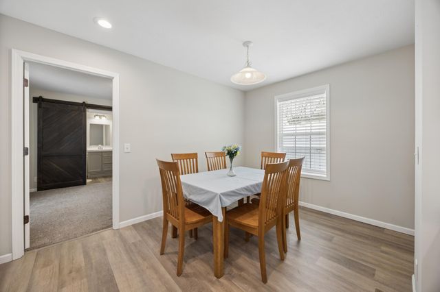 950 Cessna Drive, New Brighton, MN 55112